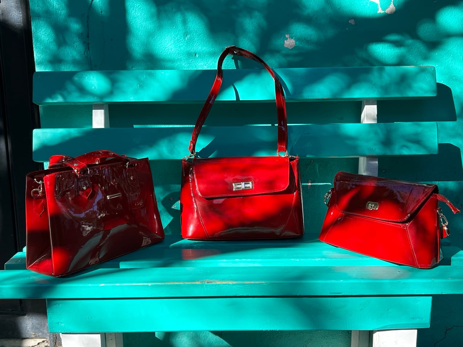 Bolsa de charol rojo ANAYKA
